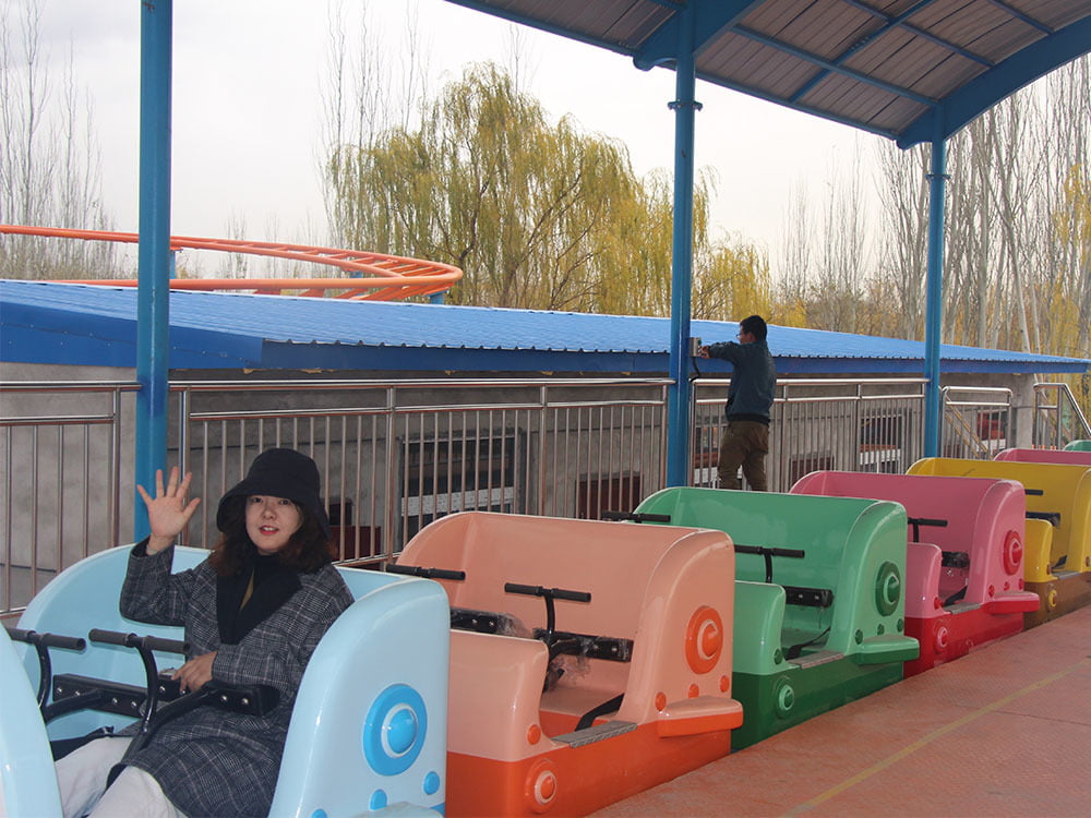 Family Roller Coaster  photo 2 - ZhipaoRides